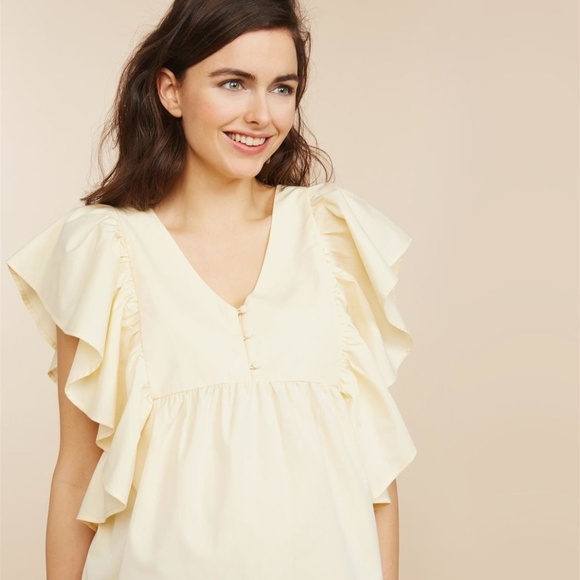 Flutter Sleeve Maternity Top new without tags - Picture 1 of 4